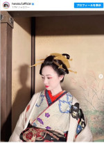 福原遥、誰袖 → かをり、激変ぶりがすごい！　※「福原遥」インスタグラム