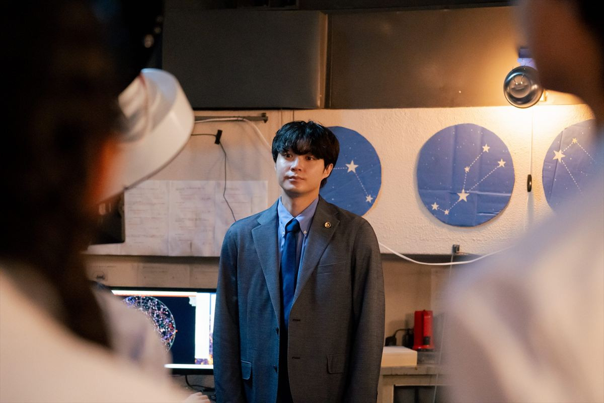 『僕達はまだその星の校則を知らない』第10話　“健治”磯村勇斗、生徒の逮捕を知り決意を固める