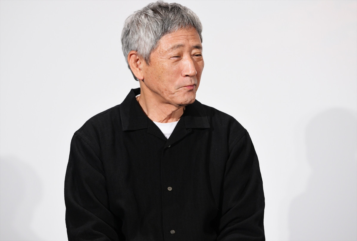 三谷幸喜、25年ぶりフジ連ドラ手掛け笑顔で「ただいま」　主題歌を手掛けるYOASOBIを絶賛