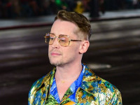 マコーレー・カルキン、共演大物俳優が父を怪物だと見抜き、ずっと気に掛けてくれた