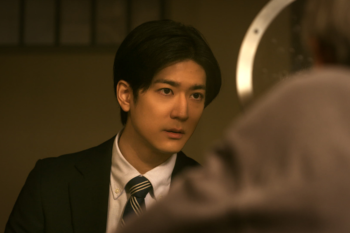 『連続ドラマＷ　シリウスの反証』で主演を務める中島裕翔