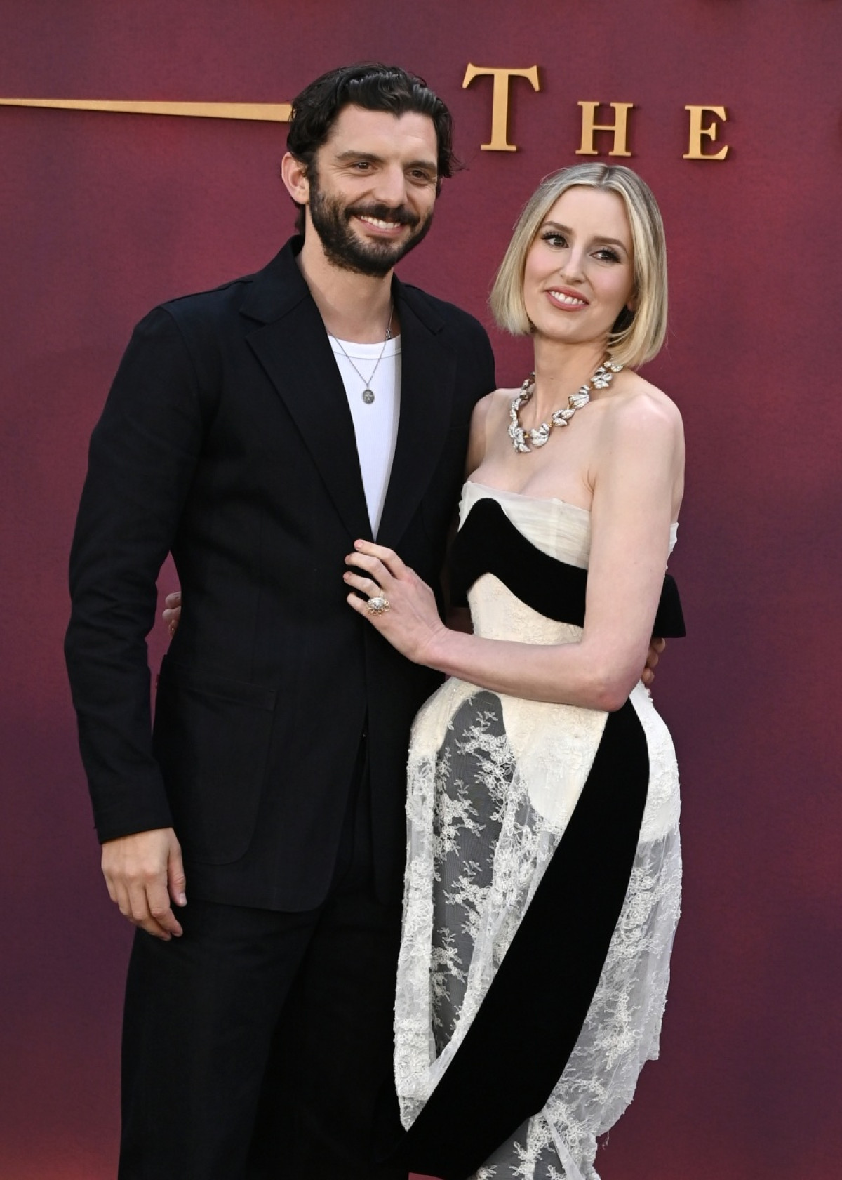 『ダウントン・アビー』イーディス役女優が下僕役俳優と極秘結婚していた！