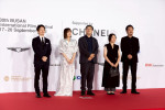 映画『恋愛裁判』、第30回釜山国際映画祭オープニングカーペットイベントの様子