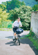 「週刊ヤングジャンプ」43号より清野咲奈