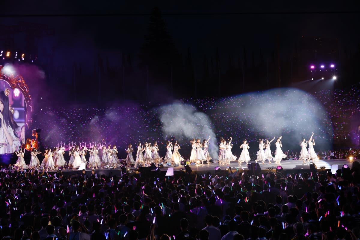 乃木坂46、「真夏の全国ツアー2025」ファイナル　神宮ライブ記念の10回目「来年もここでお祝いしたい」