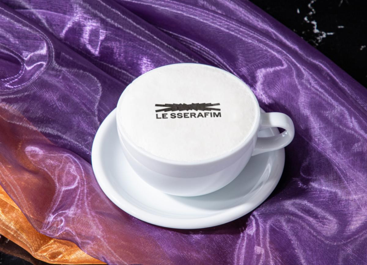 250910「LE SSERAFIM SPECIAL CAFE 2025 ＇EASY CRAZY HOT＇」