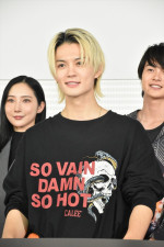 佐野勇斗、ドラマ『ESCAPE　それは誘拐のはずだった』初回OA直前制作発表記者会見に登場