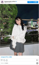 潮紗理菜と“夜のおさんぽ”を楽しむ影山優佳　※「影山優佳」インスタグラム