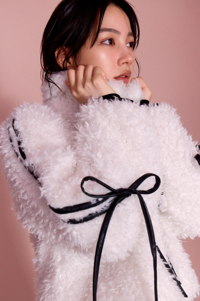 新品タグ付き】FRAY I.D リボンボアファージャケット FRAY I.D（ダウン