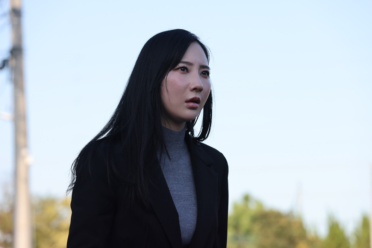 『ESCAPE』第2話“結以”桜田ひより＆“大介”佐野勇斗、予期せぬ事態に巻き込まれる