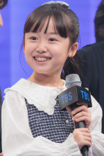 ドラマ『フェイクマミー』に出演する池村碧彩