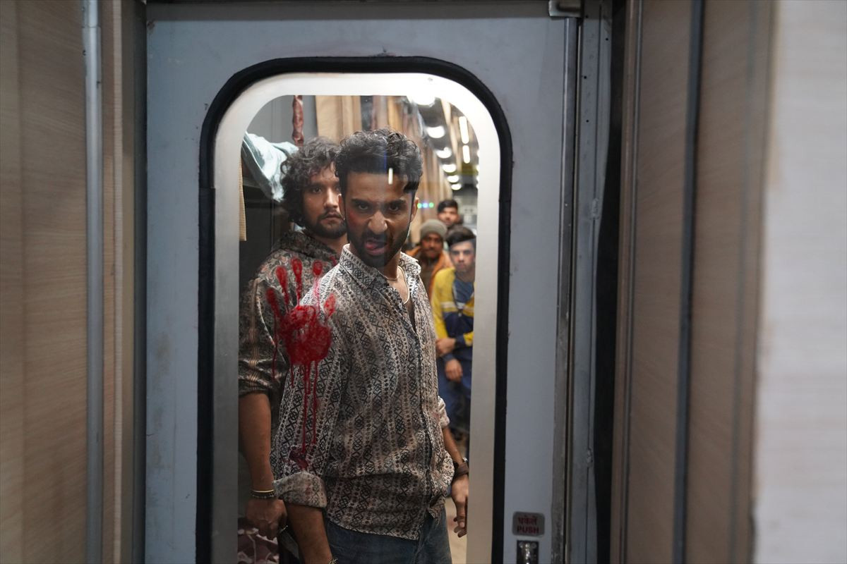 『KILL 超覚醒』インドの本気が詰まった本予告解禁！　『ジョン・ウィック』監督らから興奮のコメントも