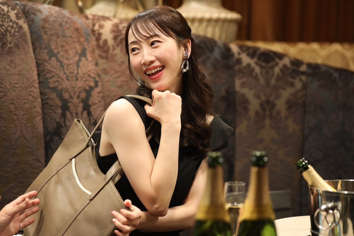 『良いこと悪いこと』第2話 “高木”間宮祥太朗＆“猿橋”新木優子、かつてのクラスメート“中島”松井玲奈と接触