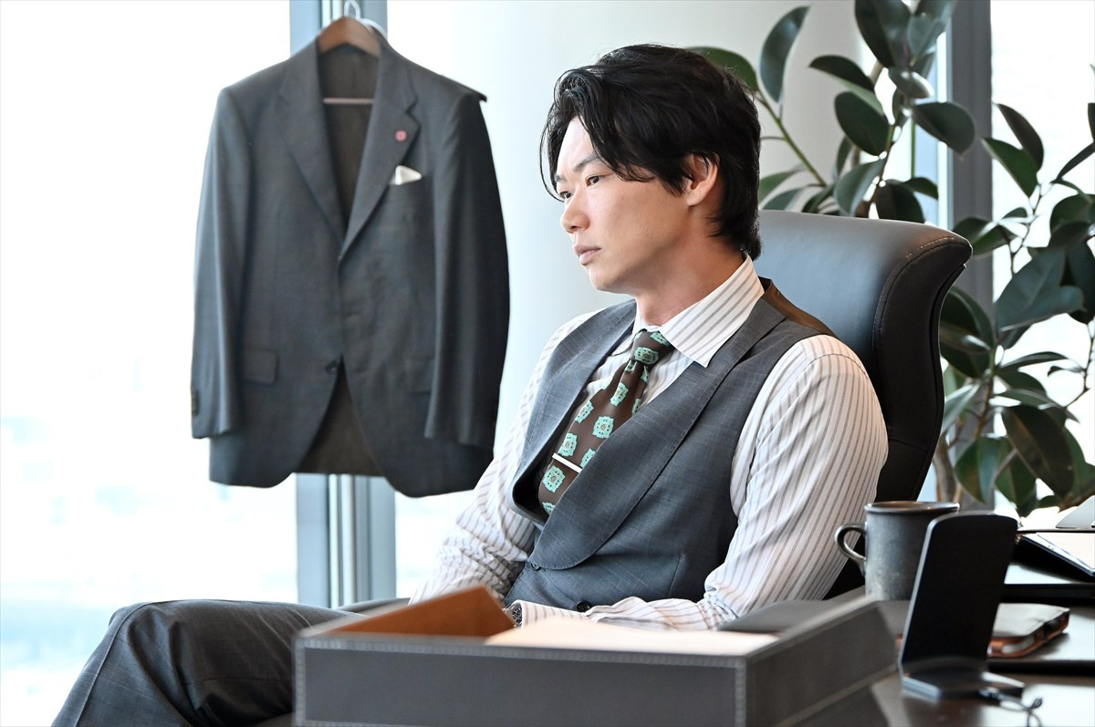 『フェイクマミー』第4話 “茉海恵”川栄李奈、“薫”波瑠の妹として学校のファミリーデーに参加