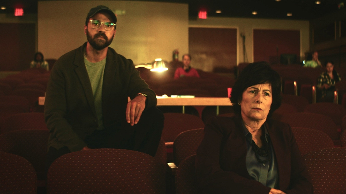 ジェシカ・ラング主演＆キャシー・ベイツ、ピアース・ブロスナン共演　人生賛歌の感動作『喝采』本予告＆場面写真解