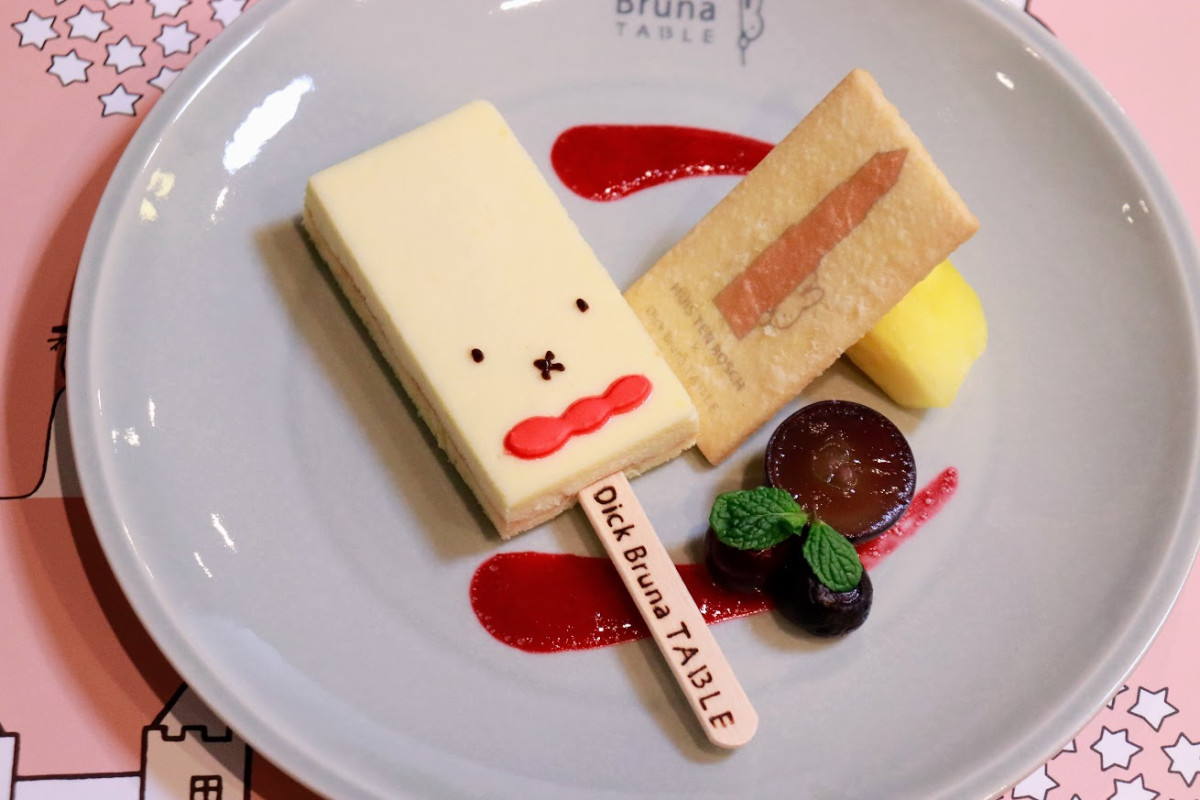 20251107 ハウステンボス×ディック・ブルーナ テーブル