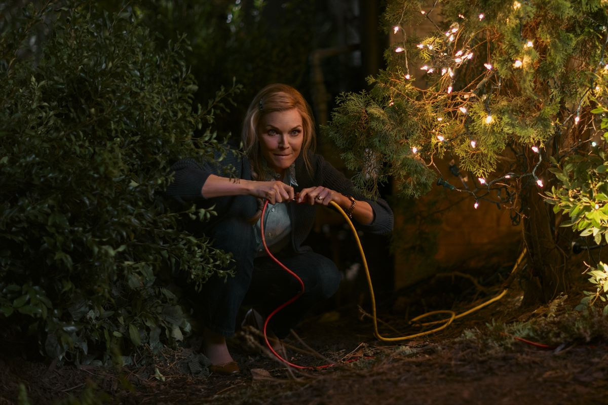 ミシェル・ファイファー、クロエ・グレース・モレッツ、エヴァ・ロンゴリア共演！『なんて楽しいクリスマス！』12.3配信開始