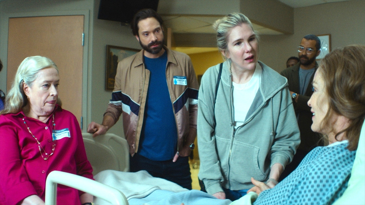 ジェシカ・ラング主演＆キャシー・ベイツ、ピアース・ブロスナン共演　人生賛歌の感動作『喝采』本予告＆場面写真解