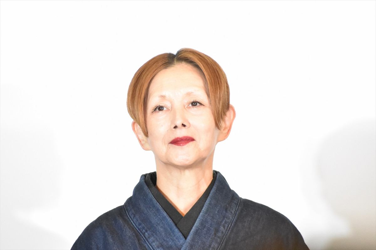 浜辺美波、目黒蓮の印象は「思っていた50倍以上は忙しそう」