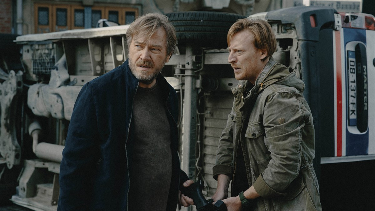 トニー・レオン主演映画『Fox Hunt フォックス・ハント』、新場面写真6点＆オルタナティブ予告解禁