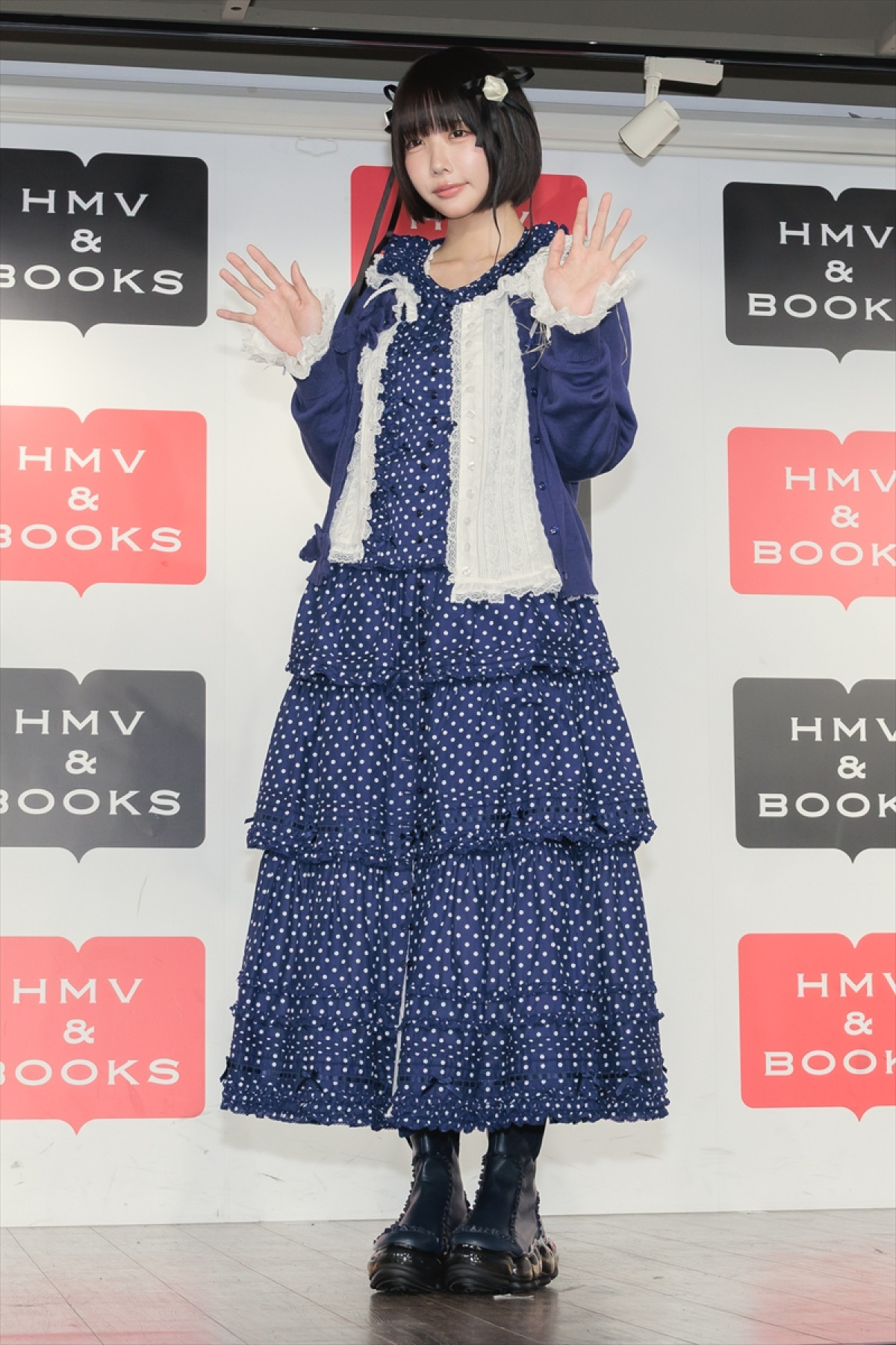 あのちゃん、“あの流哲学書”を発売「『哲学なんて』と否定することこそ哲学」