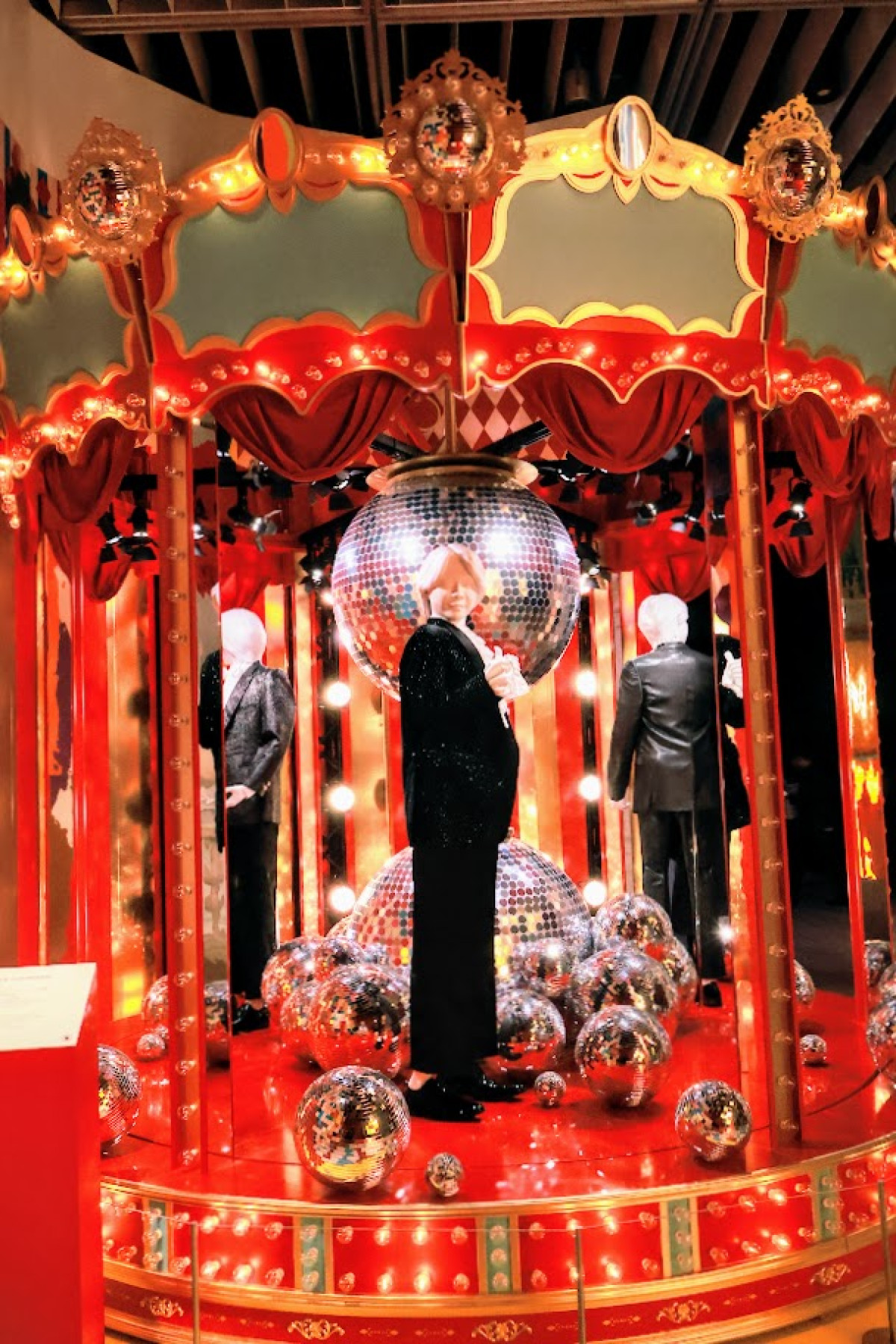 20251208 Mrs. GREEN APPLE MGA MAGICAL 10 YEARS EXHIBITION『Wonder Museum』