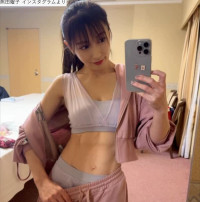 熊田曜子、ソロショット　※「熊田曜子」インスタグラム