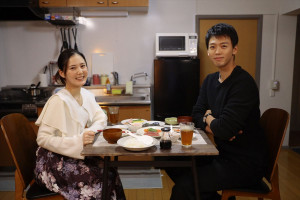 ドラマ『再会～Silent Truth～』に出演する（左から）北香那、竹内涼真