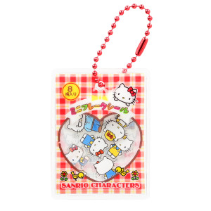 サンリオの「フレークシール風チャーム」が登場! 裏面のバーコードは誕生日入り