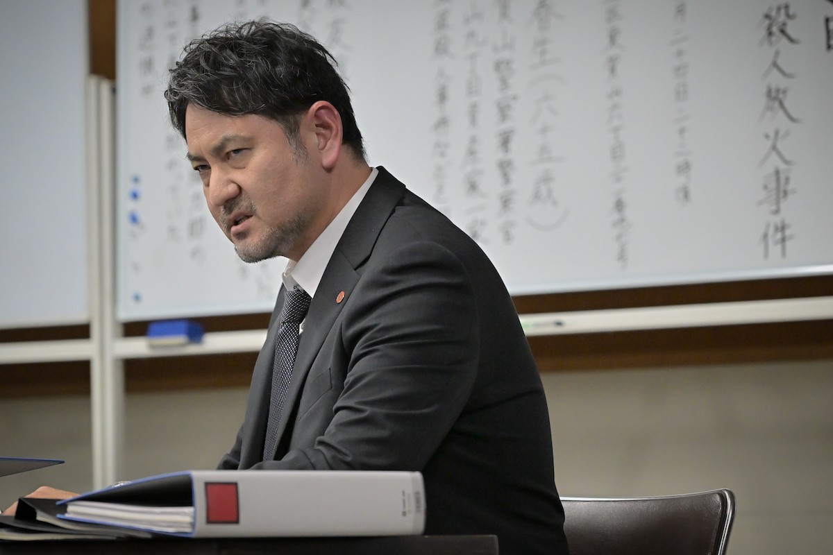 『クジャクのダンス、誰が見た？』第2話“心麦”広瀬すず、“神井”磯村勇斗から出生の秘密を突き付けられる