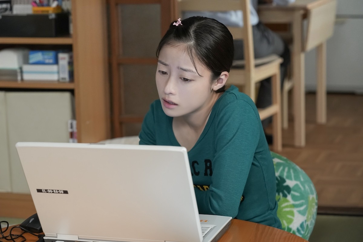 『おむすび』“結”橋本環奈、新婚生活スタート→妊娠発覚もネット騒然「心配な気持ちが勝つ」