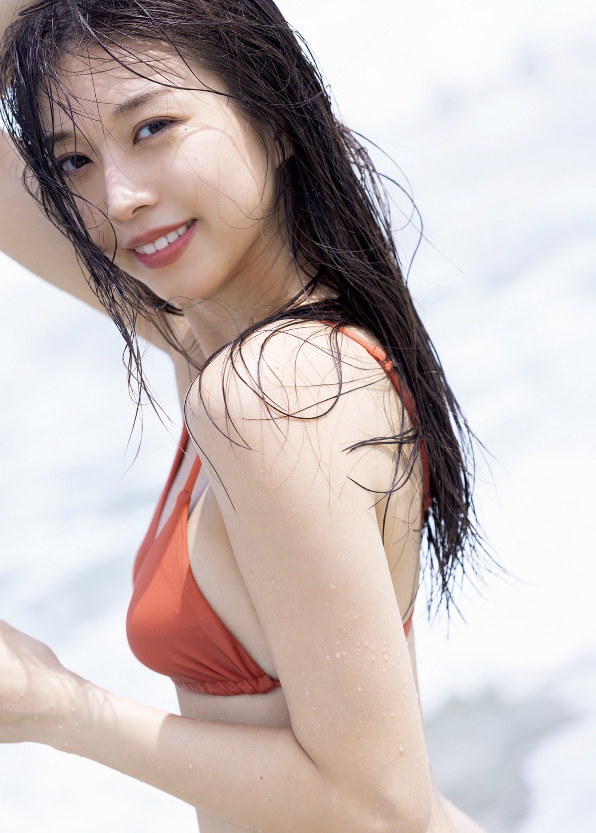モー娘・牧野真莉愛、テーマはアジアンビューティ　全編ベトナムで撮影した10th写真集