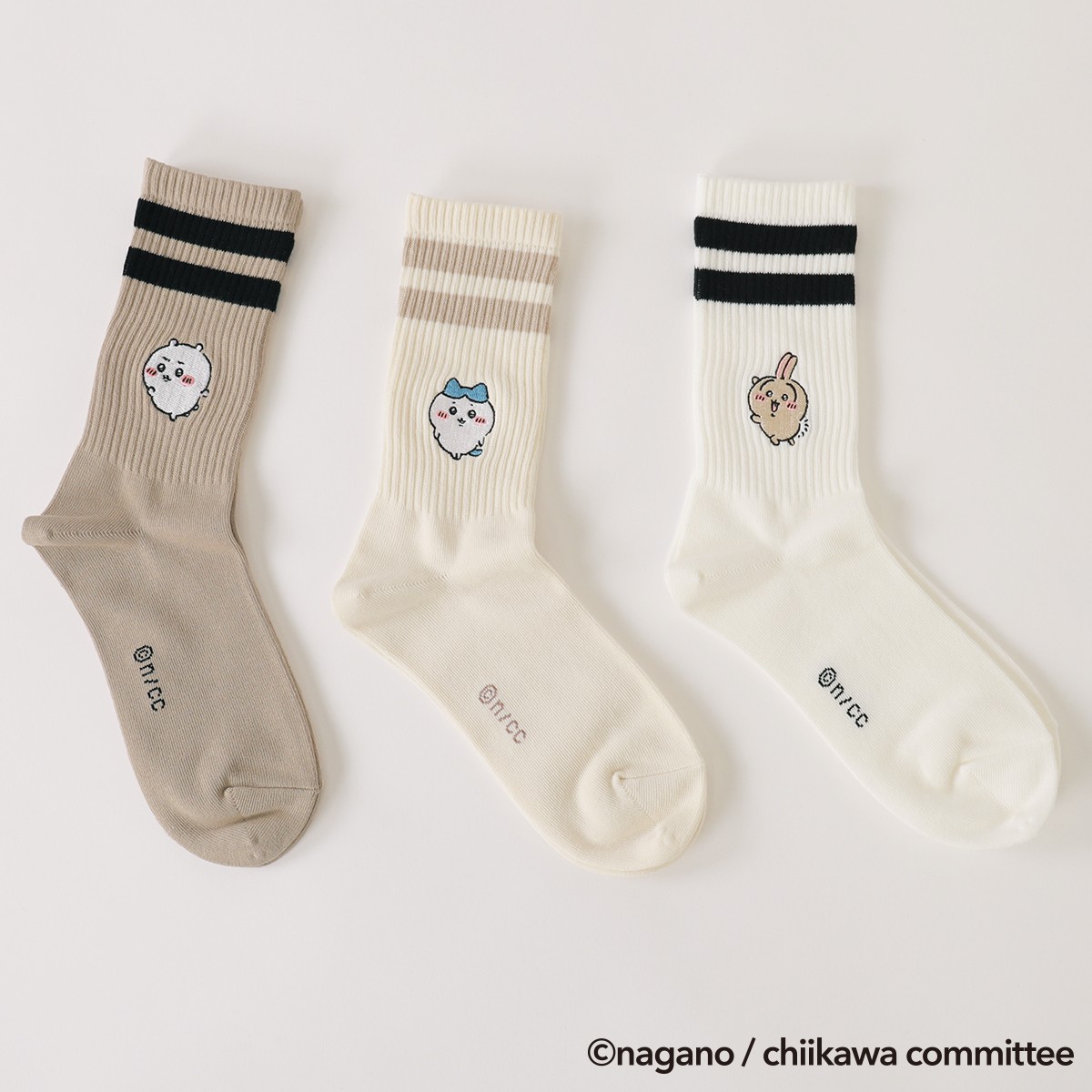 ちいかわ×「靴下屋」コラボ第3弾！　全4タイプの靴下が1．31から登場