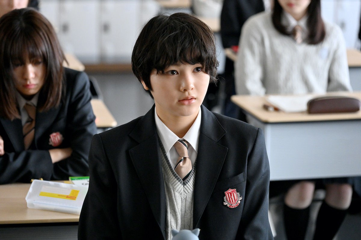 『御上先生』第2話　“御上”松坂桃李、“神崎”奥平大兼による不倫記事について生徒たちに討論させる