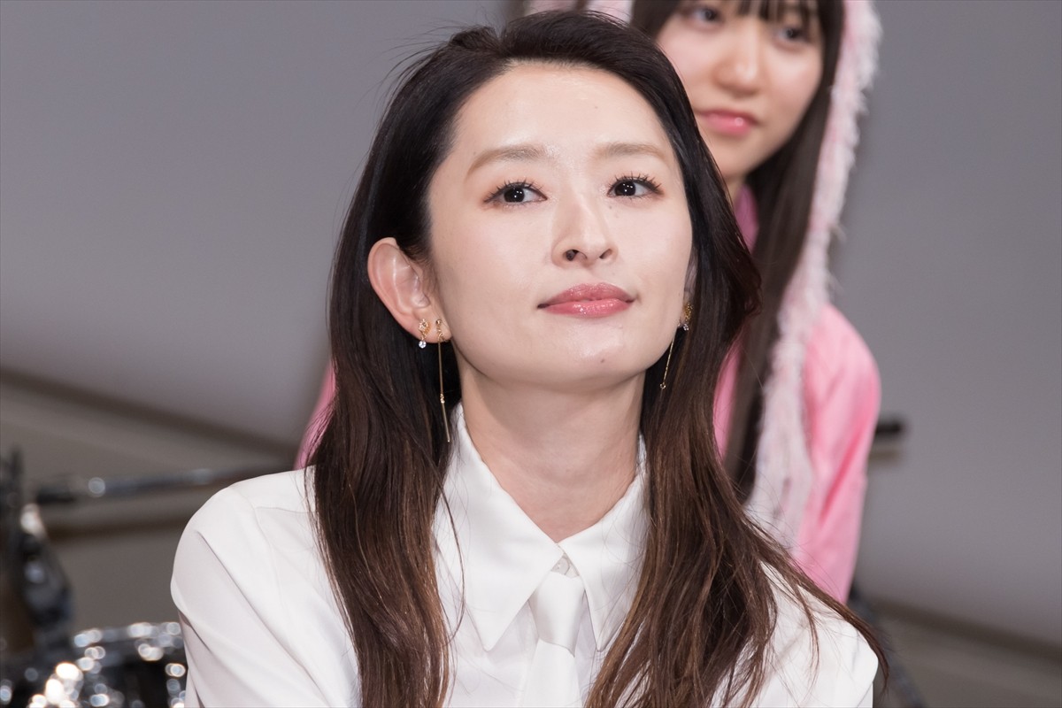 MAX・NANA＆知念里奈、沖縄アクターズスクール“完全復活”に「息子も入れて精神を鍛えたい」