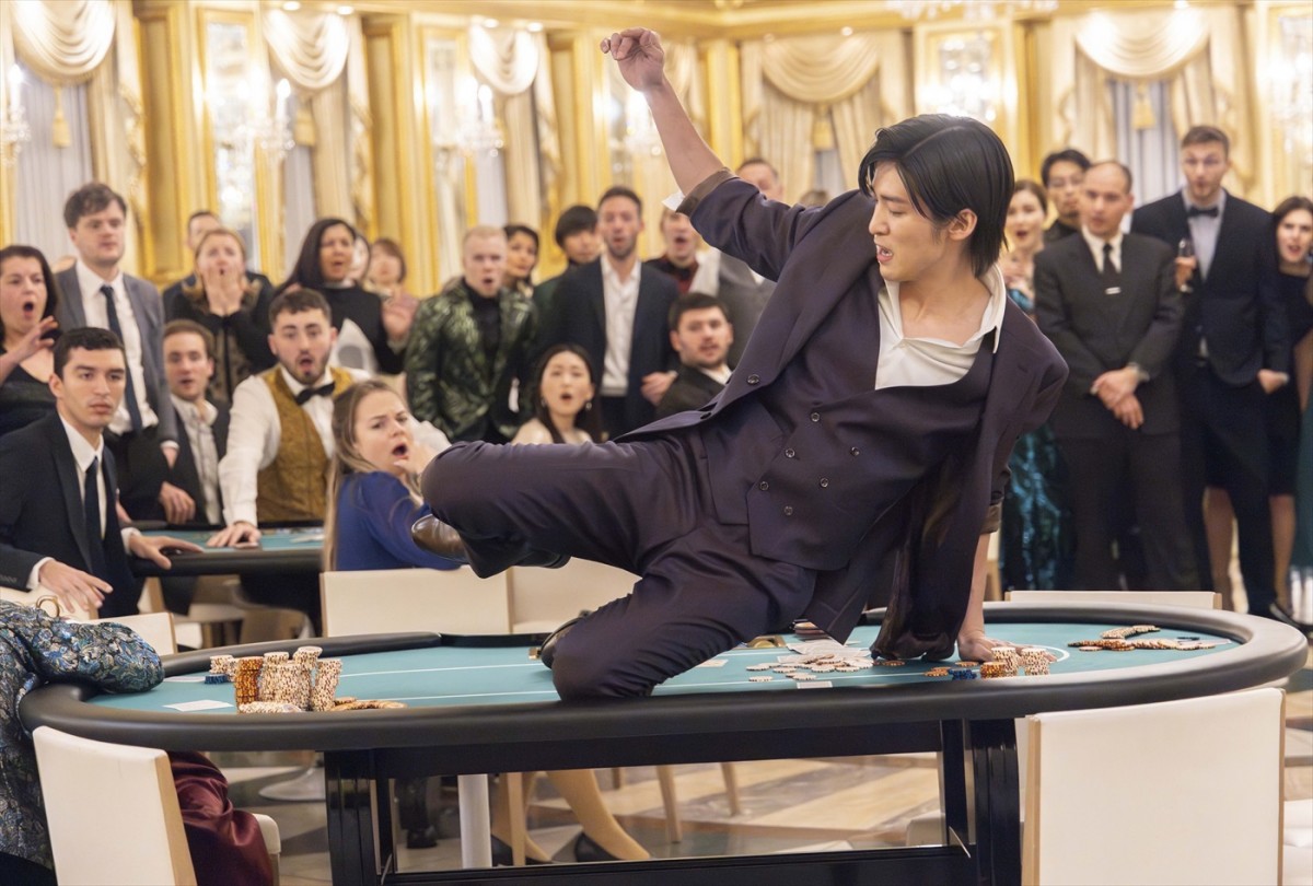 目黒蓮主演『トリリオンゲーム』劇場版に“それスノ”ゆかりのTAKAHIROが出演！　目黒のアクションメイキングも公開