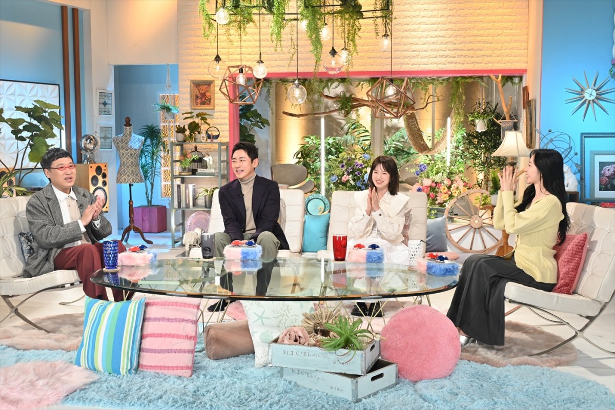 藤原丈一郎×加藤史帆×谷まりあ『僕のあざとい元カノ』今夜スタート　小泉孝太郎＆弘中綾香アナが登場人物の言動をメッタ斬り！