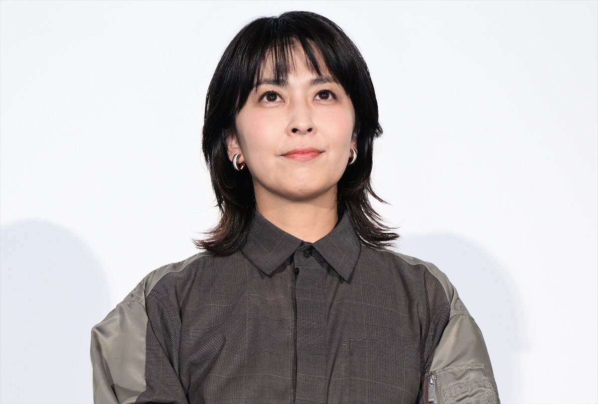 松たか子と松村北斗、バレンタインの「ファーストチョコ」の思い出を明かす
