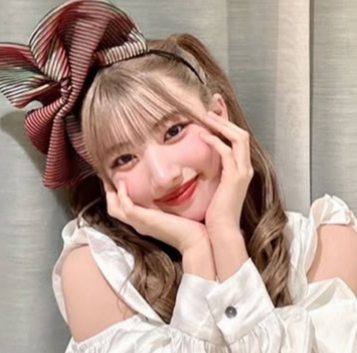 後藤祐樹の美人娘・芹澤もあ19歳「推してください」、アイドル姿でオーラ全開　グラビアもスタイル抜群