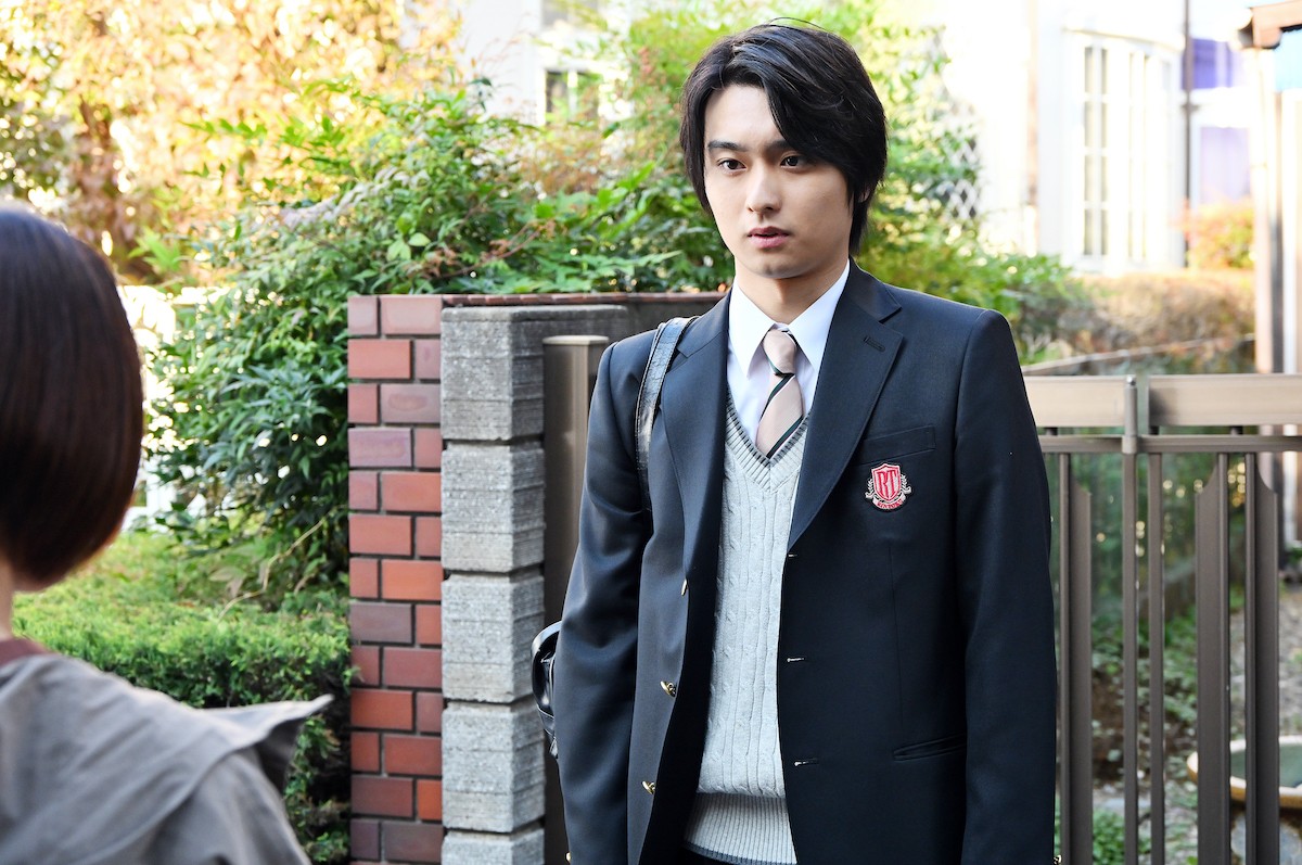 『御上先生』第3話　謎に満ちた“御上”松坂桃李の過去が明らかに