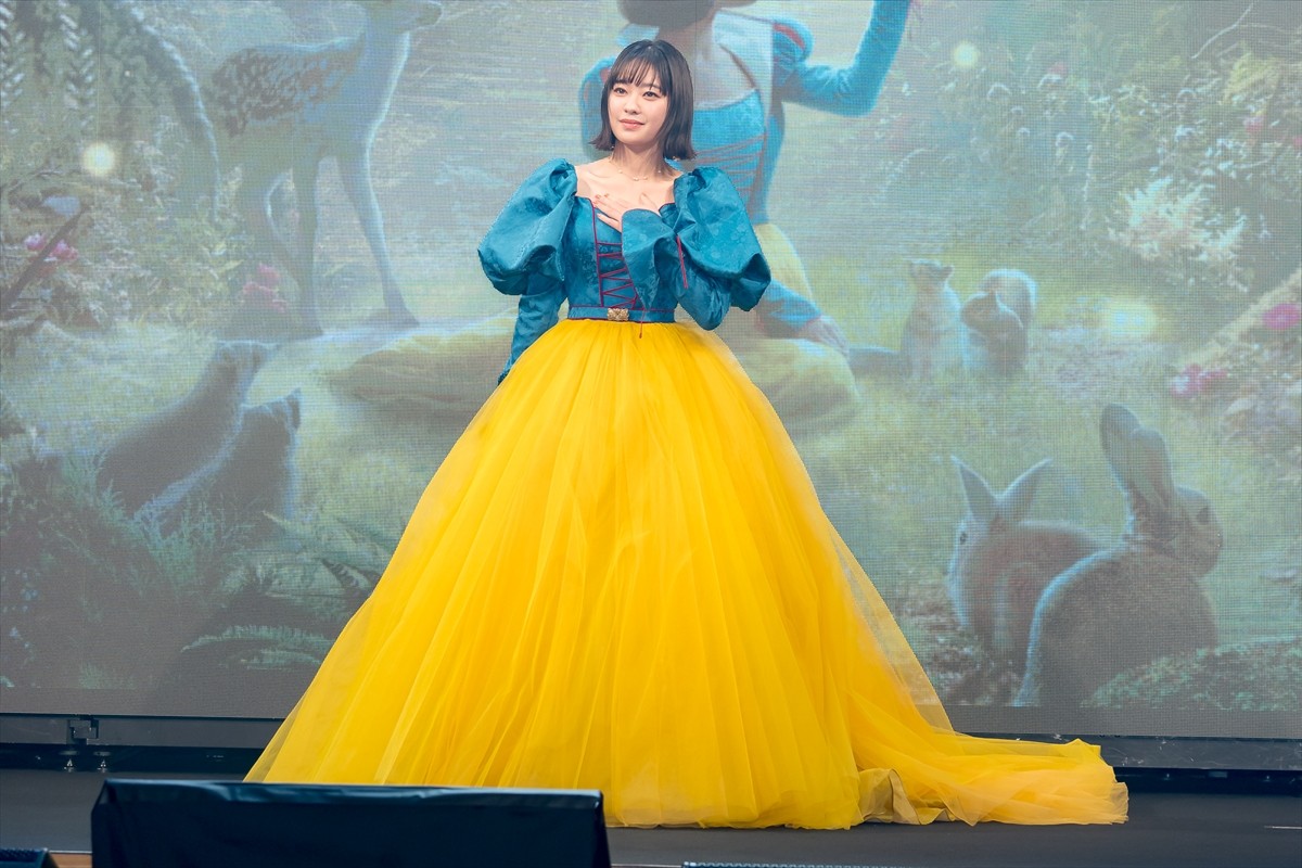 吉柳咲良、伸びやかな歌声で『白雪姫』劇中歌を生歌唱　作品の見どころを明かす