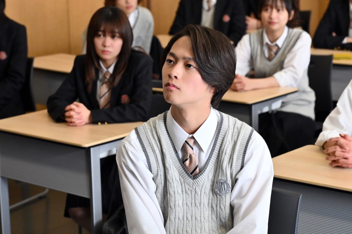 『御上先生』第8話　3年2組生徒たち、帰還命令が下された“御上”松坂桃李を救うために奮闘
