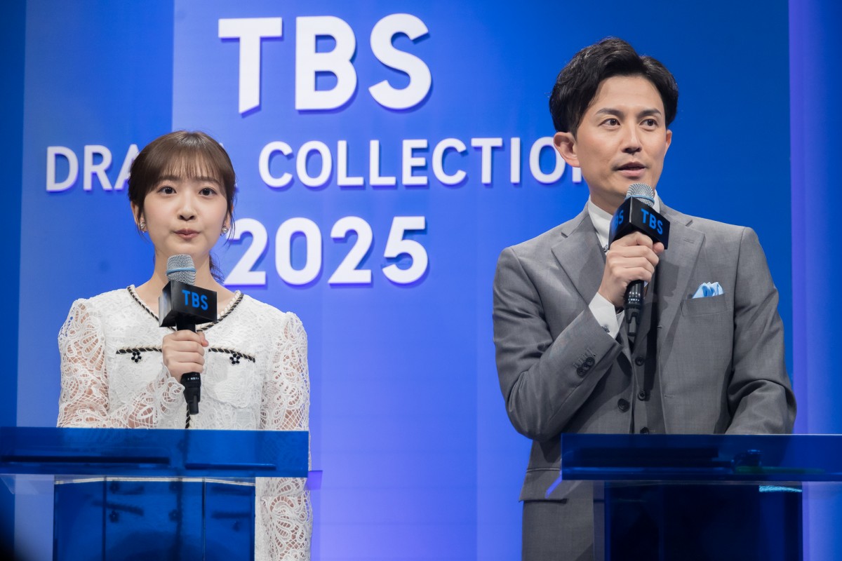 上白石萌歌「最近、人見知りをやめてみました」マイブームの“プロフィール帳”を共演者に手渡し