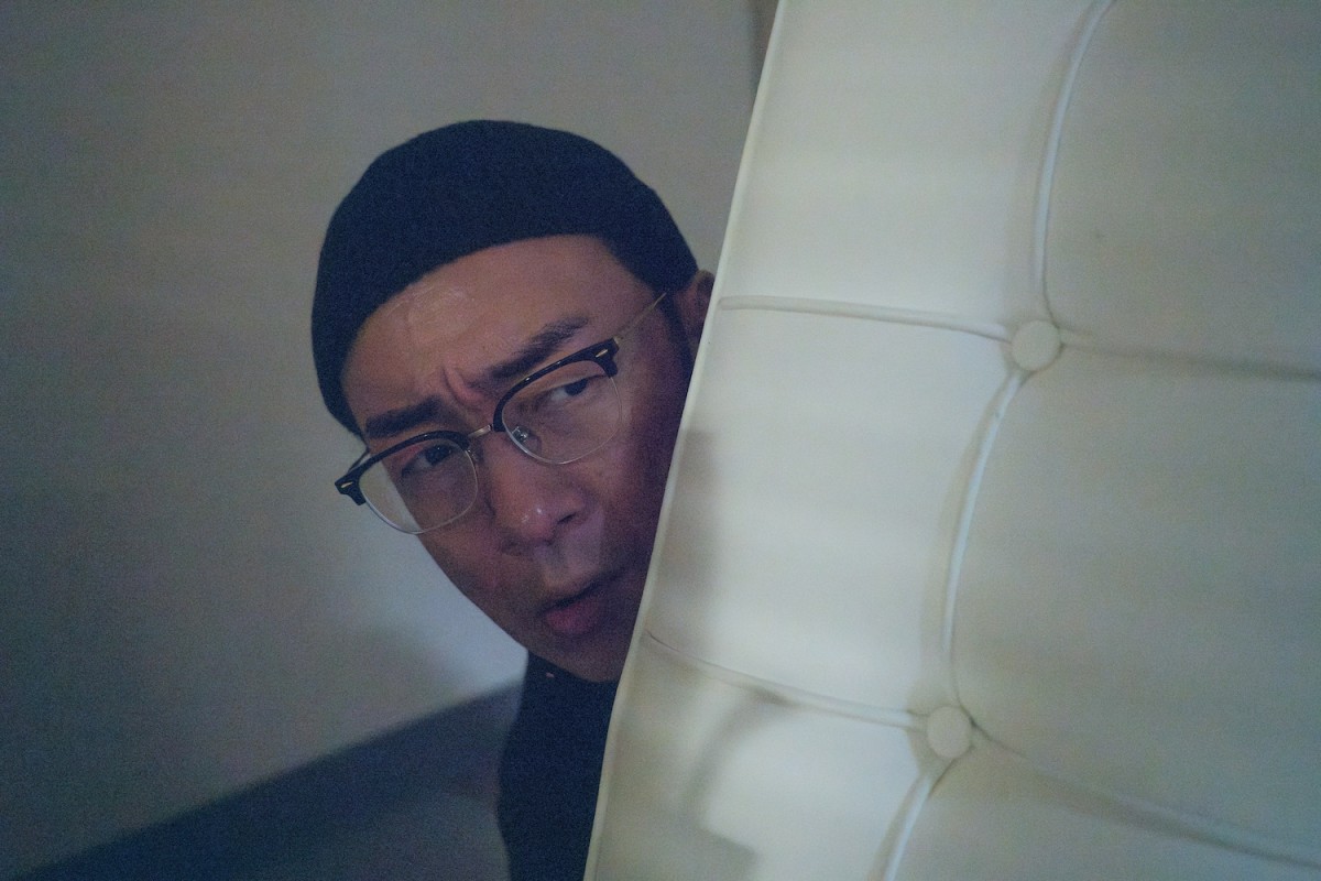 『ホットスポット』最終回　宇宙人“高橋”角田晃広、オーナーの事務所で絶体絶命のピンチに陥る