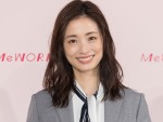 上戸彩、1985年9月14日生まれ