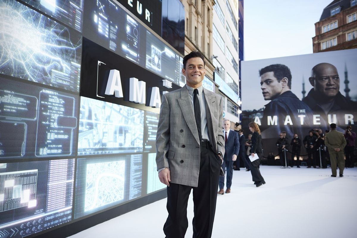 ロンドンにラミ・マレック登場！　『アマチュア』ワールドプレミア開催　日本へメッセージも