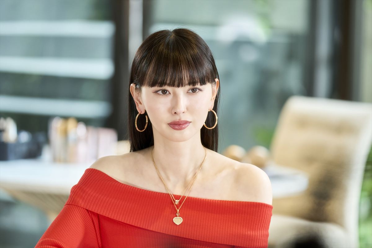 Koki，主演『女神降臨』、“柵ドン”ショット＆ベッドに押し倒される急接近シーンまで！　＜After プロポーズ編＞場面写真一挙解禁