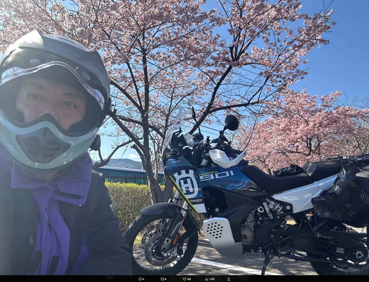 つるの剛士、愛車がカッコよすぎ！　カスタムにも絶賛の声「統一感ある色合い」「ピッタリ」