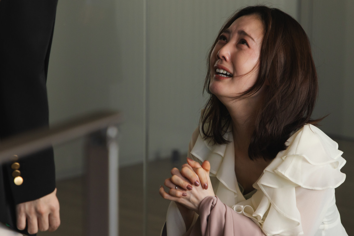 『魔物』初回、塩野瑛久の美しさに絶賛「全人類惚れてしまう」　次回予告にバキバキ腹筋＆喪服ラブシーンも