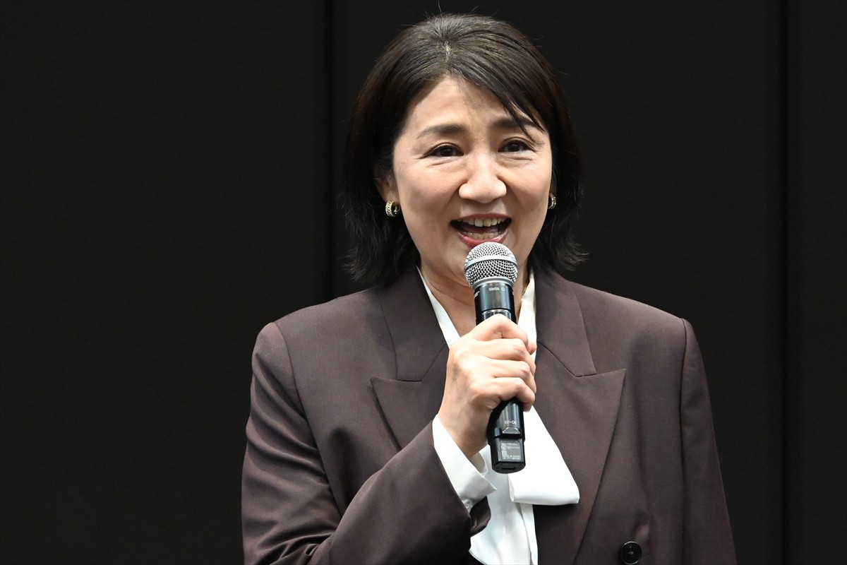 松下由樹、山口紗弥加と激しい取っ組み合いのシーン撮影！　野村康太も啞然
